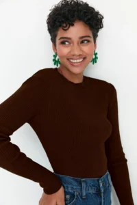 TRENDYOLMİLLA Brown Basic Ribbed Knitwear Sweater - Image 4