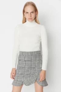 TRENDYOLMİLLA Black-WHITE 2 Sets Paket Knitwear Sweater - Image 4