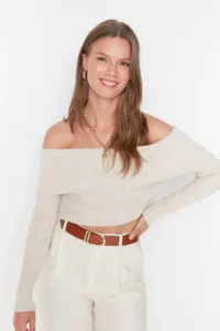TRENDYOLMİLLA Stone Super Crop Carmen Collar Knitwear Sweater - Image 2