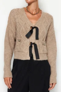 TRENDYOLMİLLA Beige Soft textured Ribbon/Bow Detailed Hair Knitting Knitwear Sweater - Image 4
