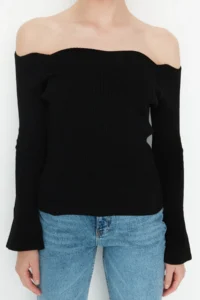 TRENDYOLMİLLA Black Carmen Collar Knitwear Sweater - Image 3