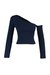 TRENDYOLMİLLA Indigo Fitted Asymmetric Collar off shoulder Ribbed Flexible Knitting Blouse - Image 9
