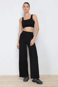 TRENDYOLMİLLA Black Scuba/Diver Wide Leg Beli Katlanabilir Knitting Sports Sweatpants - Image 5