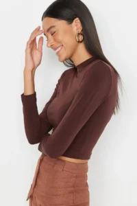 TRENDYOLMİLLA Brown High Neck Fitted Long Sleeve Shirred Flexible Knitting Blouse - Image 3