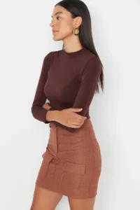 TRENDYOLMİLLA Brown High Neck Fitted Long Sleeve Shirred Flexible Knitting Blouse - Image 5