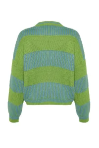 TRENDYOLMİLLA Light Green Wide Pattern Striped Knitwear Sweater - Image 7