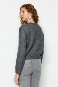 TRENDYOLMİLLA Anthracite Wide Pattern Soft textured Basic Knitwear Sweater - Image 5
