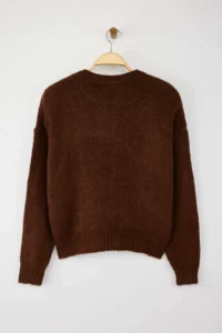 TRENDYOLMİLLA Brown Wide Pattern Soft textured Basic Knitwear Sweater - Image 7