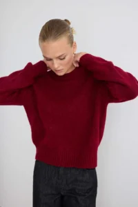 TRENDYOLMİLLA Burgundy Wide Pattern Soft textured Basic Knitwear Sweater - Image 2