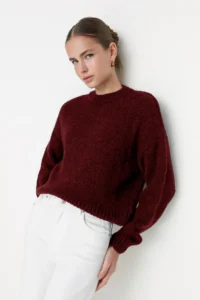 TRENDYOLMİLLA Burgundy Wide Pattern Soft textured Basic Knitwear Sweater - Image 7