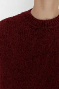 TRENDYOLMİLLA Burgundy Wide Pattern Soft textured Basic Knitwear Sweater - Image 9