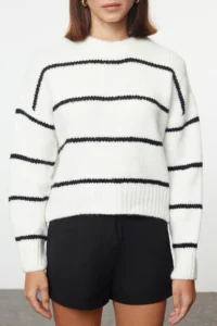 TRENDYOLMİLLA Ecru*001 Wide Pattern Soft textured Basic Striped Knitwear Sweater - Image 3