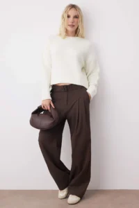 TRENDYOLMİLLA Ecru Wide Pattern Soft textured Basic Knitwear Sweater - Image 6