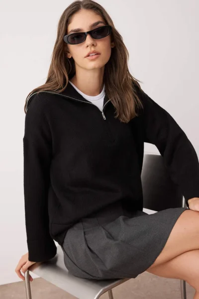 TWOAW23KZ00236-BLACK_1