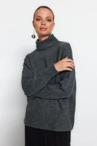 TRENDYOLMİLLA Anthracite Wide Pattern Soft textured Knitwear Sweater - Image 7