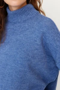 TRENDYOLMİLLA BLUE Wide Pattern Soft textured Knitwear Sweater - Image 4