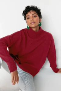 TRENDYOLMİLLA Burgundy Wide Pattern Soft textured High Neck Knitwear Sweater