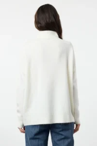 TRENDYOLMİLLA Ecru Wide Pattern Soft textured High Neck Knitwear Sweater - Image 5