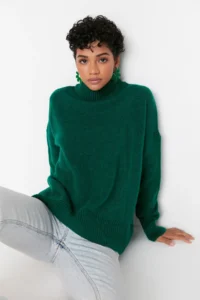 TRENDYOLMİLLA Emerald Green Wide Pattern Soft textured Knitwear Sweater - Image 6