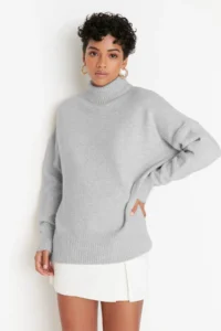 TRENDYOLMİLLA Light Gray Wide Pattern Soft textured High Neck Knitwear Sweater