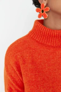 TRENDYOLMİLLA Orange Wide Pattern Soft textured Knitwear Sweater - Image 4