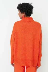TRENDYOLMİLLA Orange Wide Pattern Soft textured Knitwear Sweater - Image 5