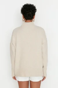 TRENDYOLMİLLA Stone Wide Pattern Soft textured Knitwear Sweater - Image 9