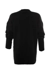 TRENDYOLMİLLA Black Wide Pattern Soft textured Basic Knitwear Sweater - Image 6