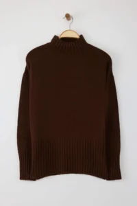 TRENDYOLMİLLA Brown Wide Pattern Soft textured Basic Knitwear Sweater - Image 6