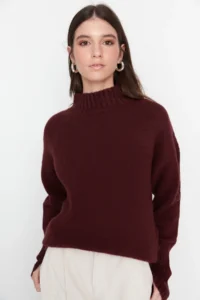 TRENDYOLMİLLA Burgundy Wide Pattern Soft textured Basic Knitwear Sweater - Image 7