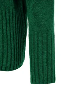 TRENDYOLMİLLA Green Wide Pattern Soft textured Basic Knitwear Sweater - Image 8