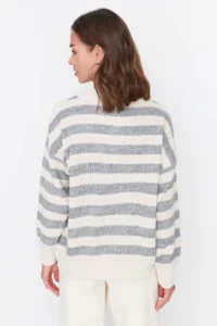 TRENDYOLMİLLA Ecru Wide Pattern Striped Knitwear Sweater - Image 10
