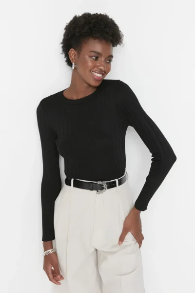 TWOAW23KZ01249-BLACK_1