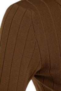 TRENDYOLMİLLA Brown Basic Crew Neck Knitwear Sweater - Image 7