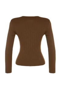 TRENDYOLMİLLA Brown Basic Crew Neck Knitwear Sweater - Image 8