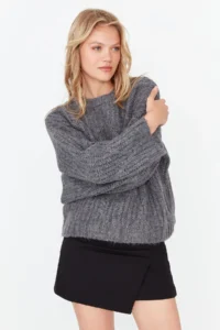 TRENDYOLMİLLA Anthracite Soft textured Wide Pattern Knitwear Sweater - Image 2