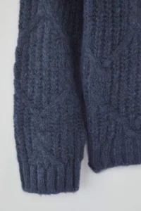 TRENDYOLMİLLA Indigo Wide Pattern Soft textured Knitwear Sweater - Image 8
