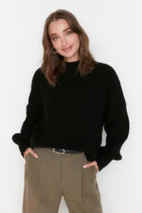 TRENDYOLMİLLA Black Wide Pattern Basic Knitwear Sweater - Image 6