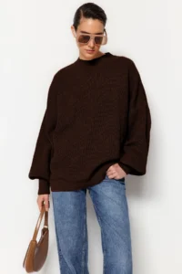 TRENDYOLMİLLA Brown Wide Pattern Basic Knitwear Sweater - Image 2