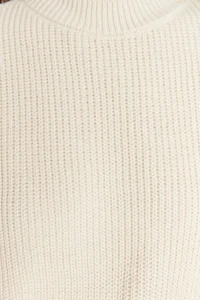 TRENDYOLMİLLA Ecru Wide Pattern Basic Knitwear Sweater - Image 10
