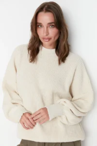 TRENDYOLMİLLA Ecru Wide Pattern Basic Knitwear Sweater - Image 7