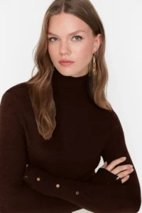 TRENDYOLMİLLA Brown Mercerized Look Premium Thread / Special Thread Basic Knitwear Sweater - Image 3