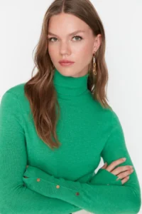 TRENDYOLMİLLA Emerald Green Mercerized Look Premium Thread / Special Thread Basic Knitwear Sweater - Image 3