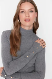 TRENDYOLMİLLA Gray Mercerized Look Premium Thread / Special Thread Basic Knitwear Sweater - Image 3