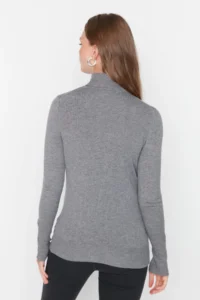 TRENDYOLMİLLA Gray Mercerized Look Premium Thread / Special Thread Basic Knitwear Sweater - Image 5