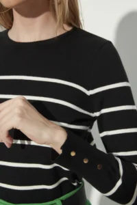 TRENDYOLMİLLA Black Mercerized Look Premium Thread / Special Thread Striped Knitwear Sweater - Image 4