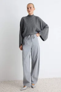 TRENDYOLMİLLA Anthracite Wide Pattern Spanish Arm Knitwear Sweater - Image 2