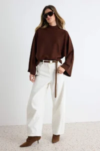 TRENDYOLMİLLA Brown Wide Pattern Spanish Arm Knitwear Sweater - Image 2