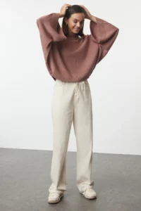 TRENDYOLMİLLA Dusty ROSE Wide Pattern Spanish Arm Knitwear Sweater - Image 3