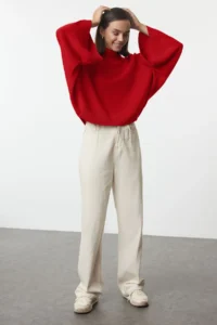 TRENDYOLMİLLA Red Wide Pattern Spanish Arm Knitwear Sweater - Image 3